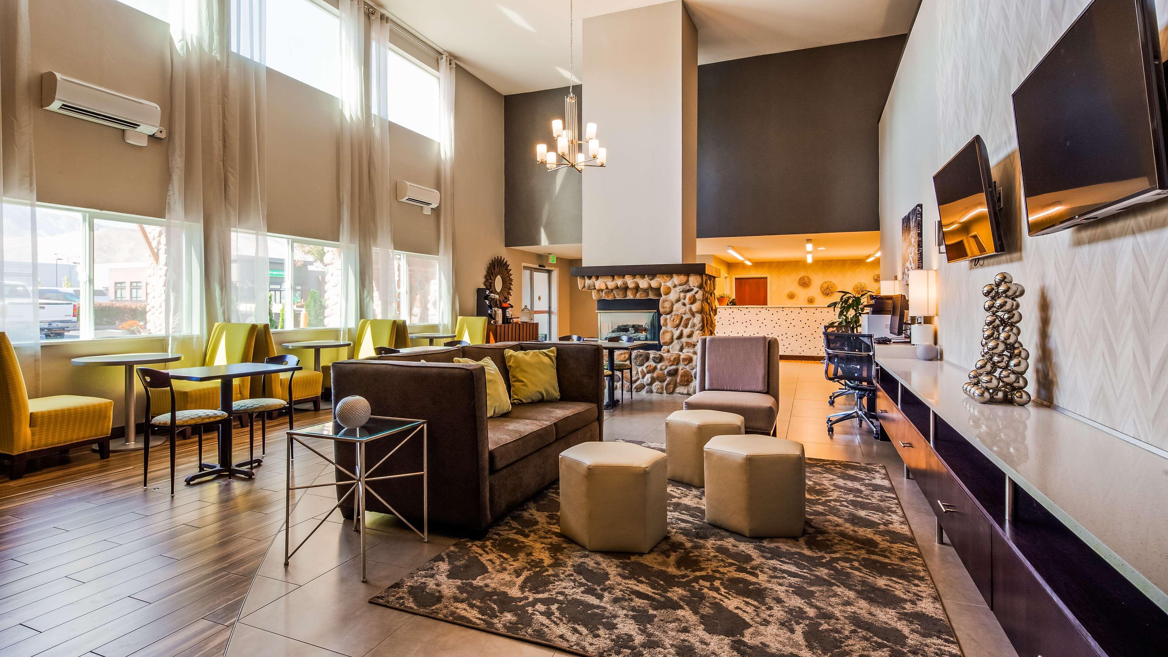 Best Western Plus Wenatchee Downtown Hotel מראה חיצוני תמונה