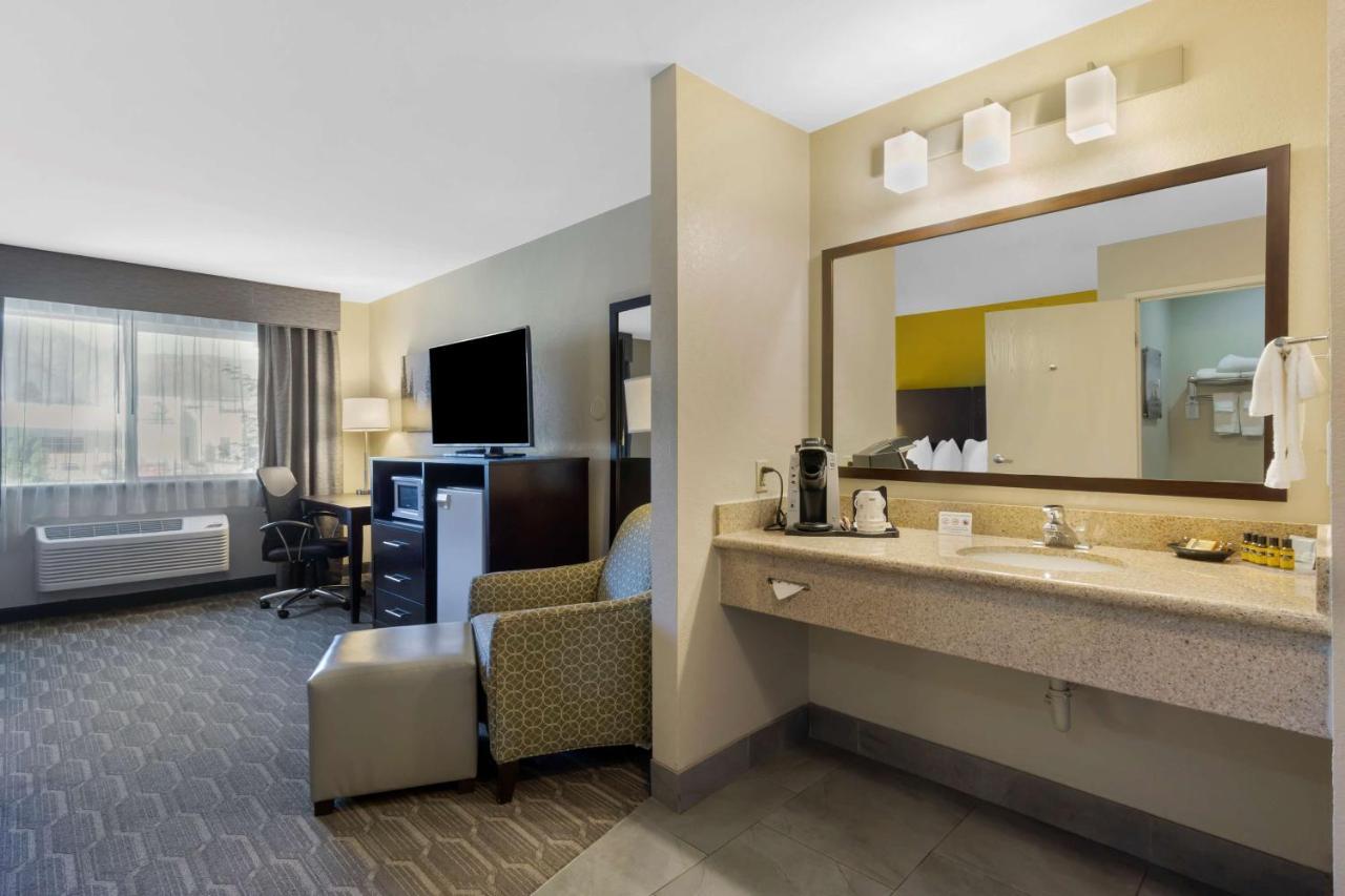 Best Western Plus Wenatchee Downtown Hotel מראה חיצוני תמונה